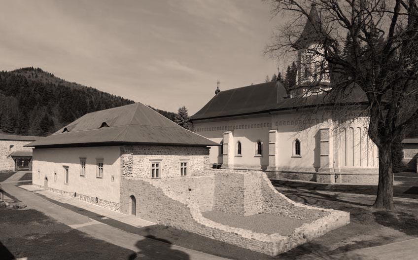 Manastirea  Slatina,  Comuna  Slatina